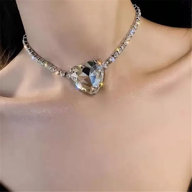 Shine Big Heart Crystal Choker Necklaces for Women Geometric Rhinestones Necklaces Statement Jewelry Party Gifts-Dollar Bargains Online Shopping Australia