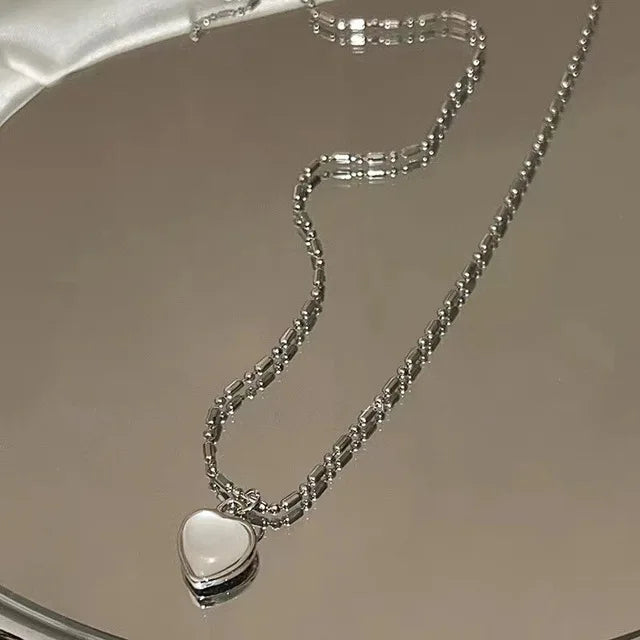 Black Heart Pendant Necklace Punk Shiny Rhinestone Star Asymmetric Chain Necklace for Women Neck Chain Y2K Jewelry-Dollar Bargains Online Shopping Australia