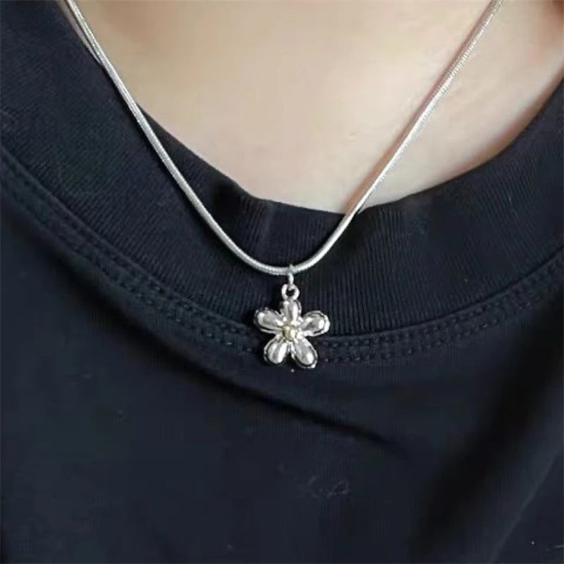 Flower Star Butterfly Pendant Necklaces for Women Vintage Elegant Snake Chains Necklace Y2K Jewelry-Dollar Bargains Online Shopping Australia