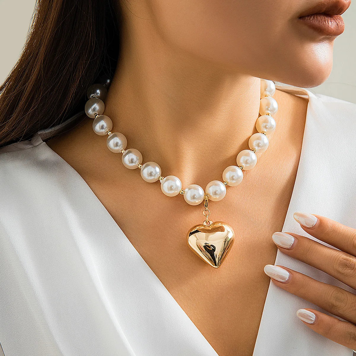 Ball Beaded Chain and Heart Pendant Necklace for Women Trendy Choker Collar on the Neck Fashion Jewelry-Dollar Bargains Online Shopping Australia