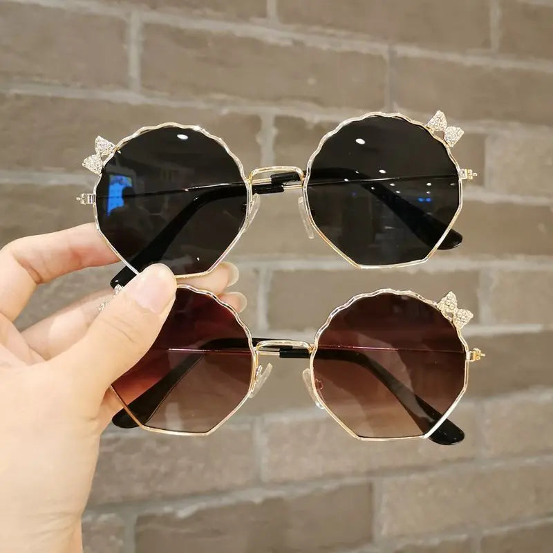 Children's Sunglasses Boys and Girls Anti-UV Sun Glasses Baby Cute Bow Little Girl Shell Glasses Metal Frame Eyewear-Dollar Bargains Online Shopping Australia