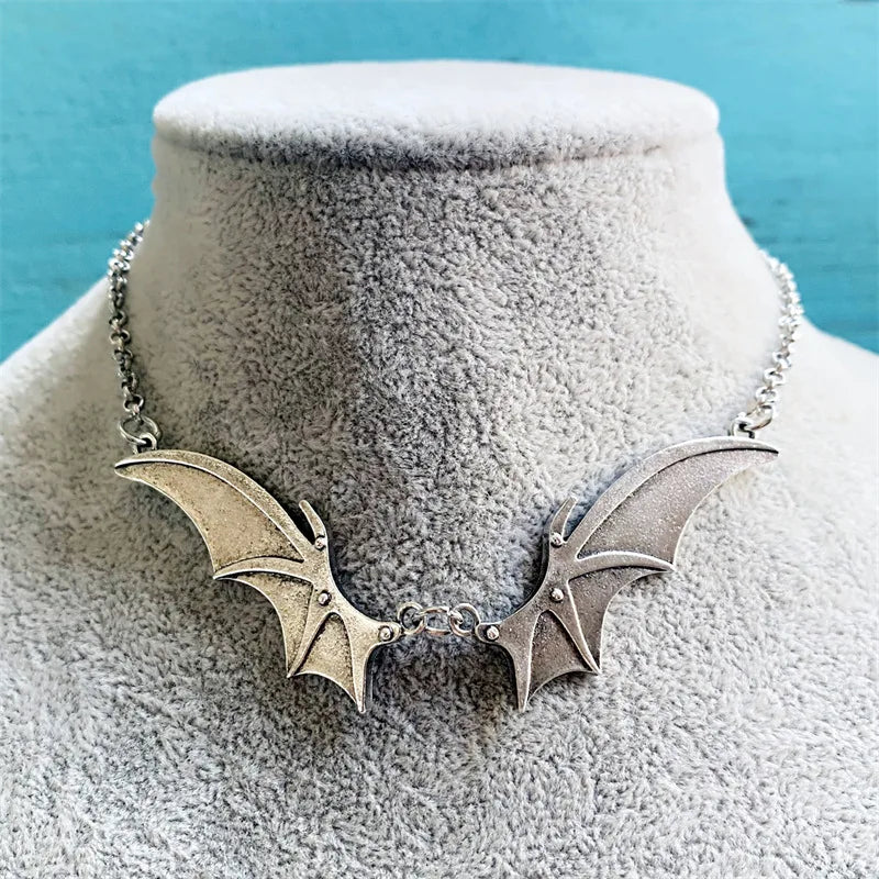 Goth Vampire Vintage Bat Wings Pendant Choker Necklace Christmas Witchy Gift For Women Best Friends New Fashion Jewelry-Dollar Bargains Online Shopping Australia