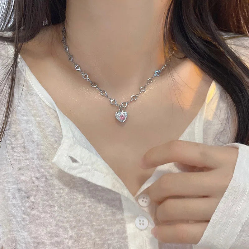 Black Heart Pendant Necklace Punk Shiny Rhinestone Star Asymmetric Chain Necklace for Women Neck Chain Y2K Jewelry-Dollar Bargains Online Shopping Australia