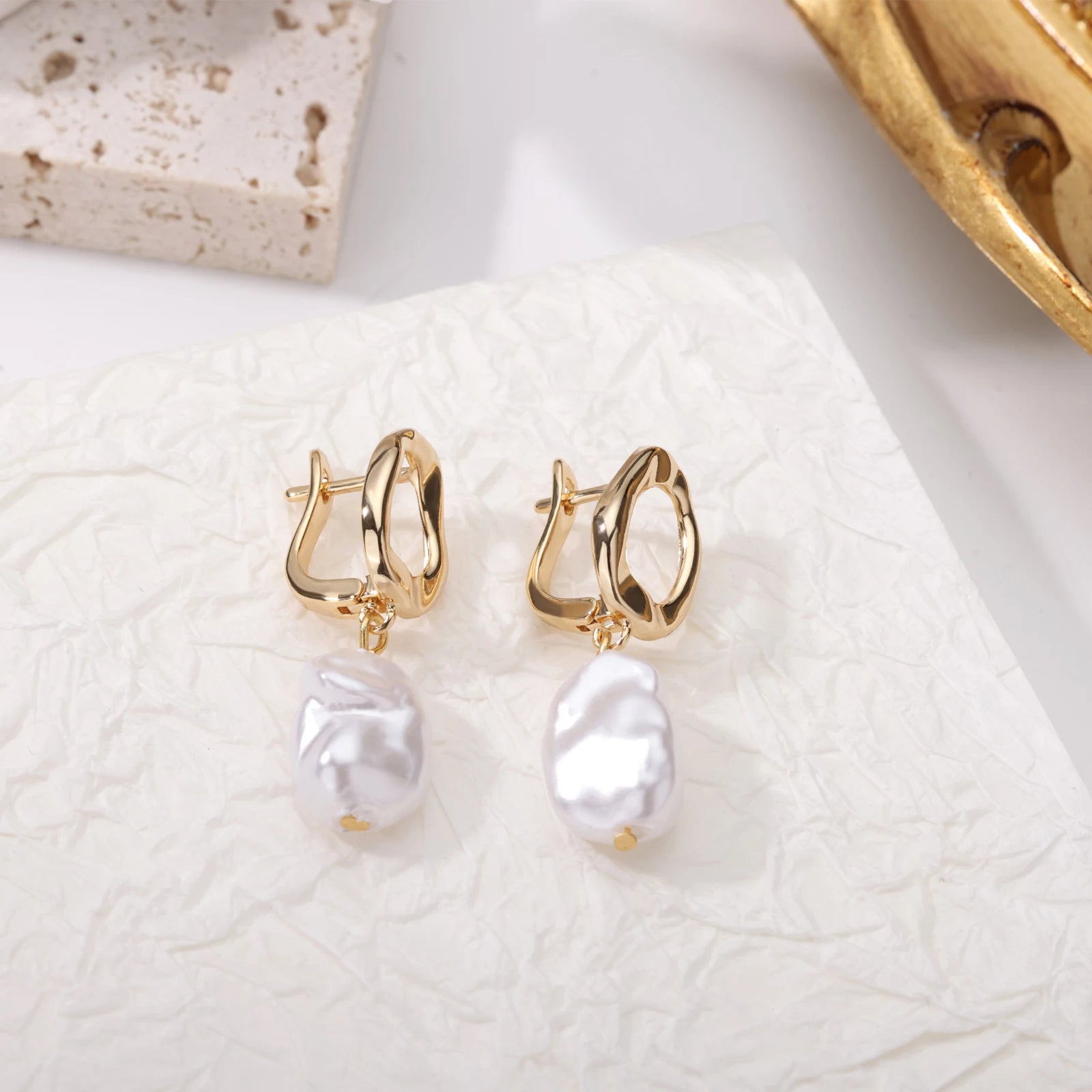 Circle Earrings For Women Vintage Punk Baroque Pearl Earrings Stainless Steel Ear Clip Women Jewelry Imitation Pearl-Dollar Bargains Online Shopping Australia