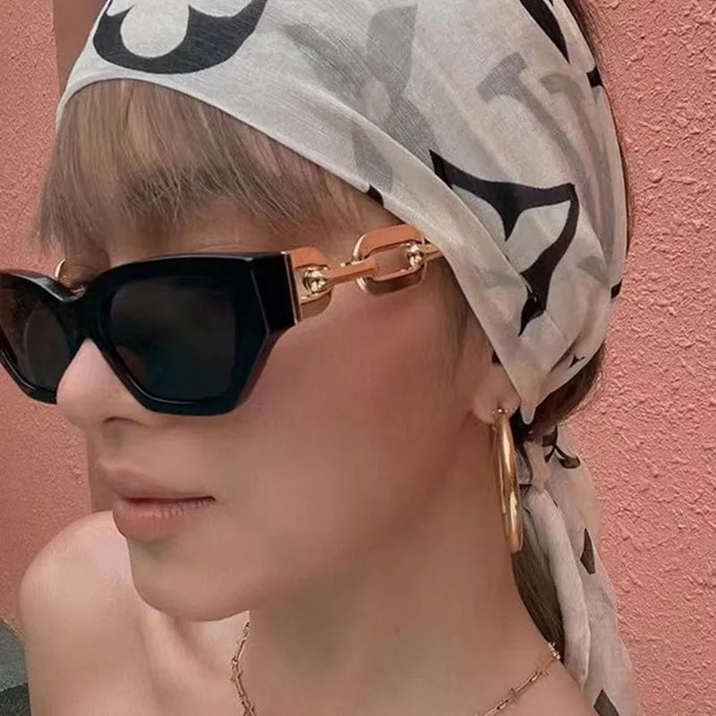 Cat Eye Sunglasses Women Vintage Glasses Black Sun Glasses Female UV400 Golden Eyewear