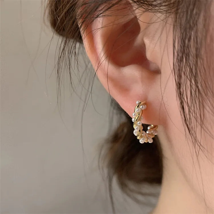Simple Temperament Circle Pearl Earrings Fashion Small Versatile Earrings Women's Jewelry-Dollar Bargains Online Shopping Australia