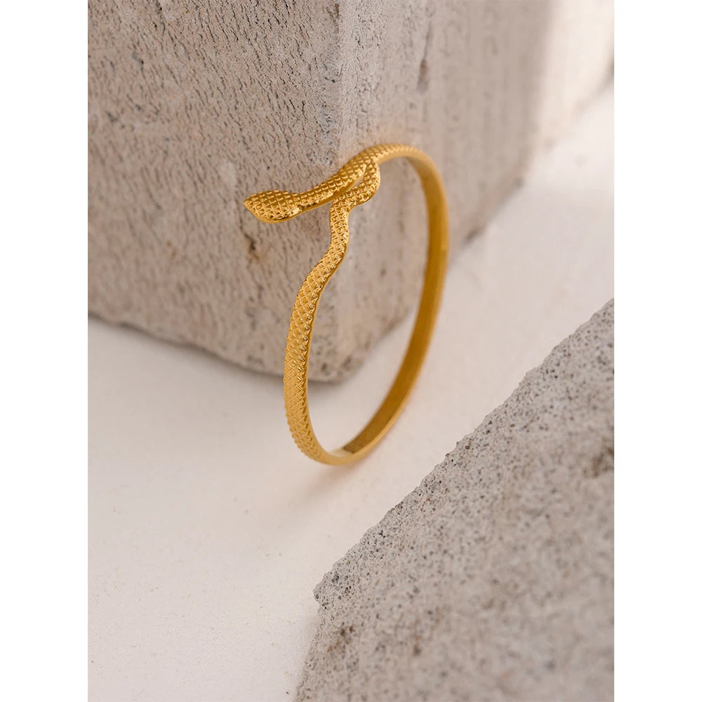 Snake Fashion Open Charm Bracelet Bangle Women Golden Wrist Animal Statement Jewelry Waterproof-Dollar Bargains Online Shopping Australia