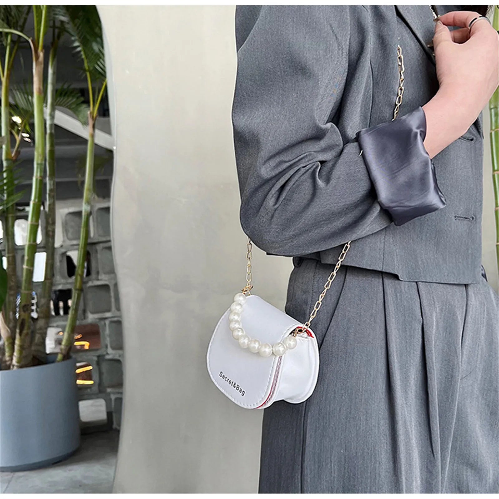 Women Mini Handbags New Elegant Shoulder Messenger Bag Portable Chain Bags Girl Pearl Crossbody Rhombus Small Square Bag-Dollar Bargains Online Shopping Australia
