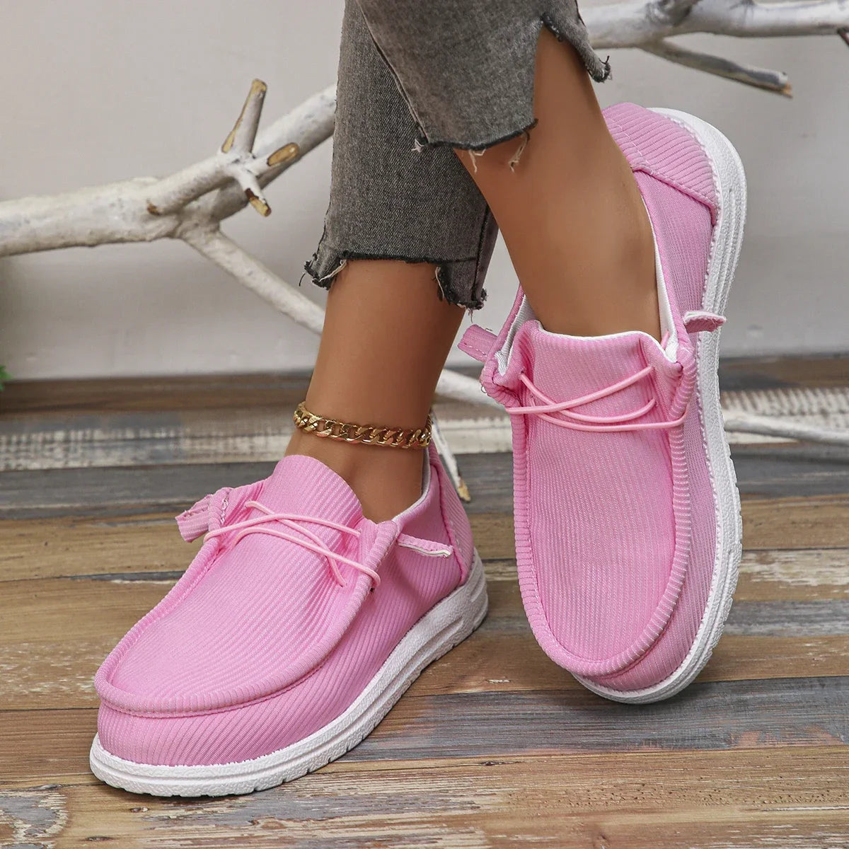 Canvas Shoes Women Summer Casual Sneakers Women Breathable Cloth Loafers Platform Shoes Woman Designer Shoes