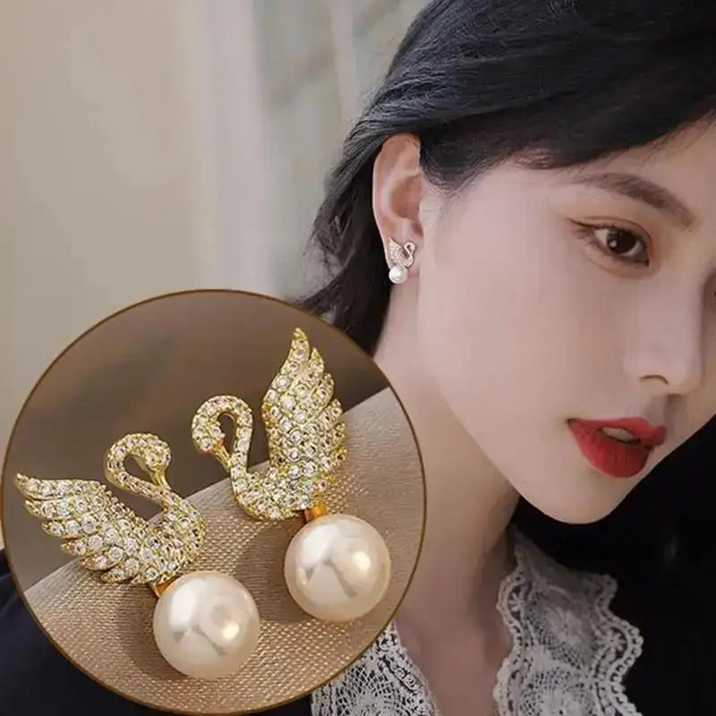 925 Silver Needle Korean Fashion Imitation Pear Earrings For Women Jewelry Luxury Women's Heart Stud Earrings-Dollar Bargains Online Shopping Australia