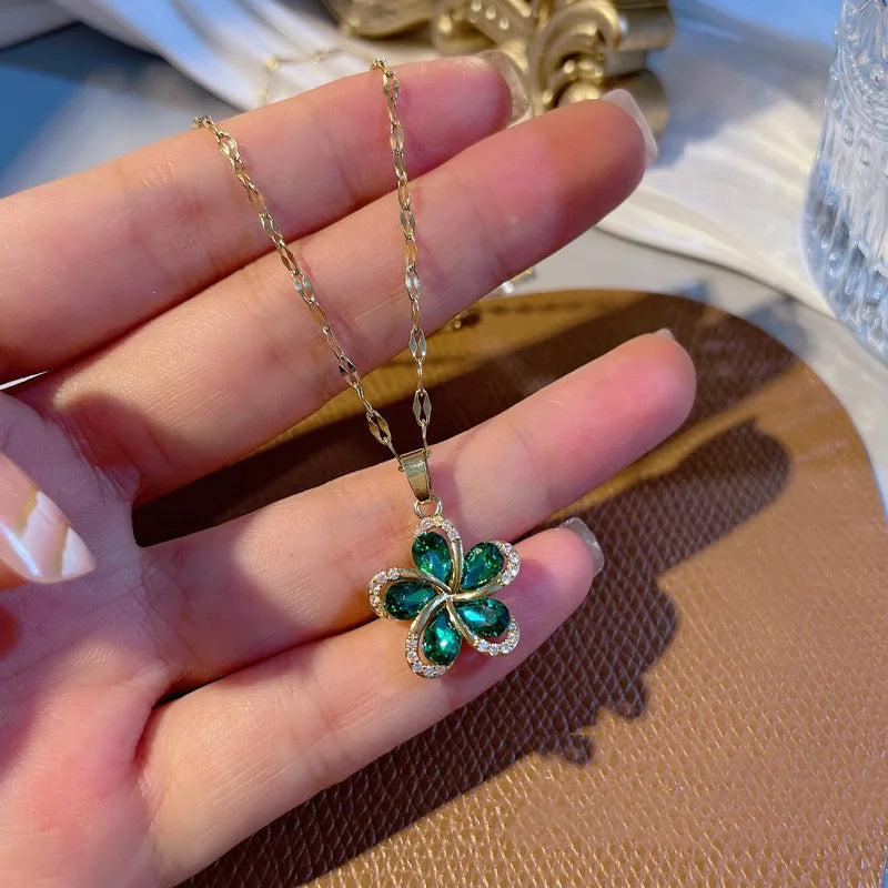 Design Heart Flower Zircon Pendant Necklace for Women Girls Elegant Luxury Jewelry-Dollar Bargains Online Shopping Australia