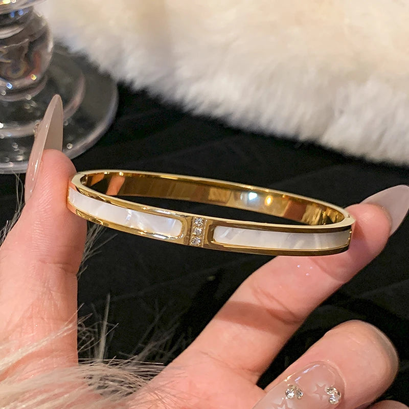 Golden Titanium Steel Non-Fade Bracelet Female Plain Ring Zircon Bracelet Light Luxury Niche Bracelet-Dollar Bargains Online Shopping Australia