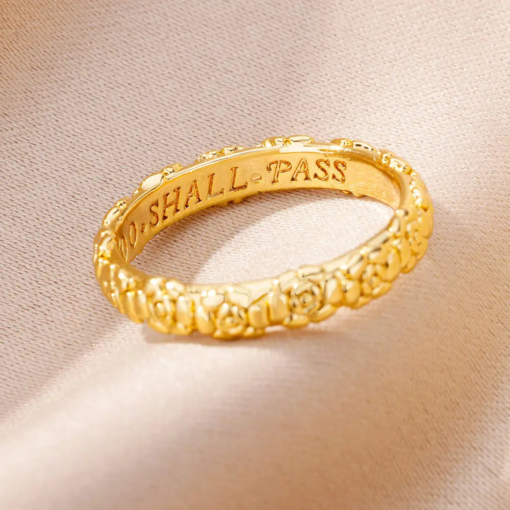 Stainless Steel Heart Rings for Women Vintage Gold Color Twist Barbed Wire Finger Ring Aesthetic Jewelry Gifts-Dollar Bargains Online Shopping Australia