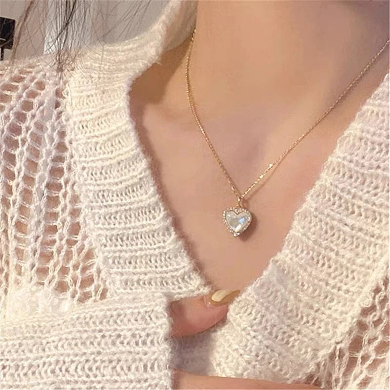 Black Heart Pendant Necklace Punk Shiny Rhinestone Star Asymmetric Chain Necklace for Women Neck Chain Y2K Jewelry-Dollar Bargains Online Shopping Australia