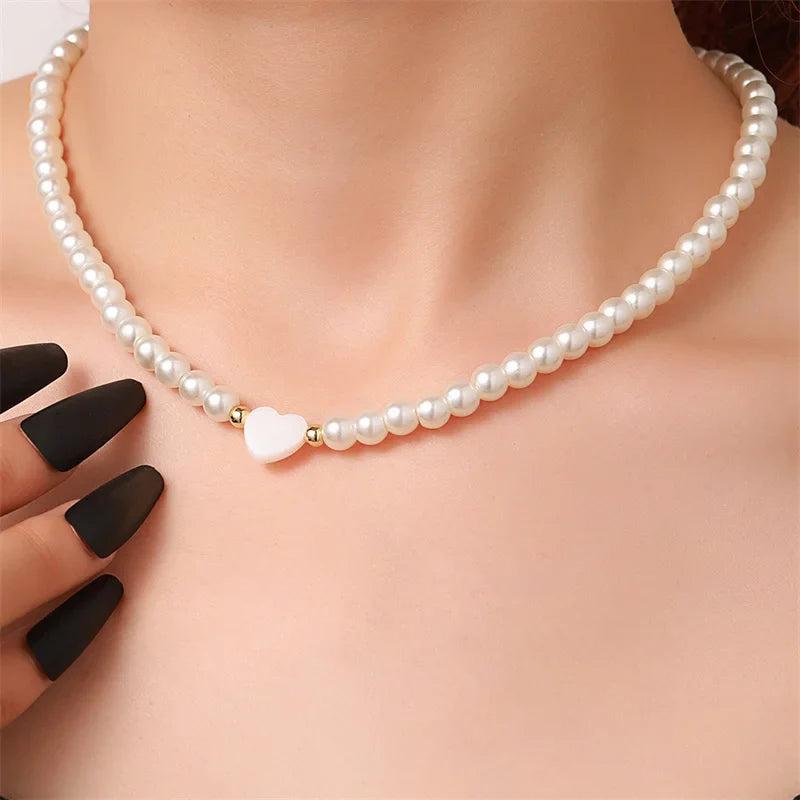 Shell Heart Imitation Pearls Necklace Women Handmade 6mm Stone Beaded Necklace For Women Jewelry Gift