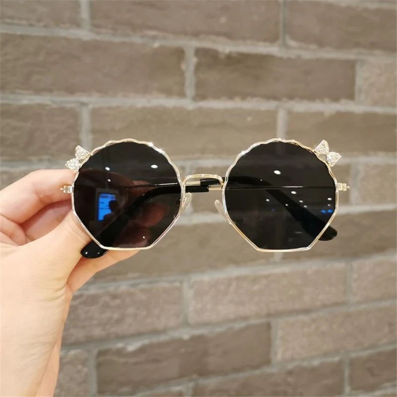 Children's Sunglasses Boys and Girls Anti-UV Sun Glasses Baby Cute Bow Little Girl Shell Glasses Metal Frame Eyewear-Dollar Bargains Online Shopping Australia