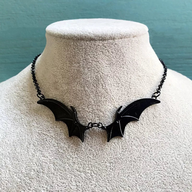 Goth Vampire Vintage Bat Wings Pendant Choker Necklace Christmas Witchy Gift For Women Best Friends New Fashion Jewelry-Dollar Bargains Online Shopping Australia