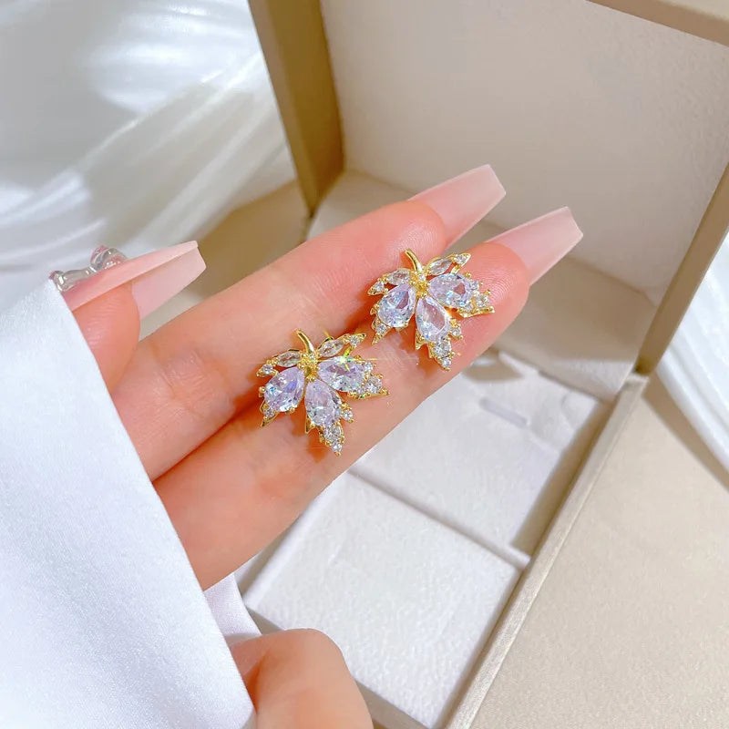 Fashion Micro-inlaid Necklace Earring Set Light Luxury Maple Leaf Personality Temperament Banquet Earrings Clavicle Chain-Dollar Bargains Online Shopping Australia