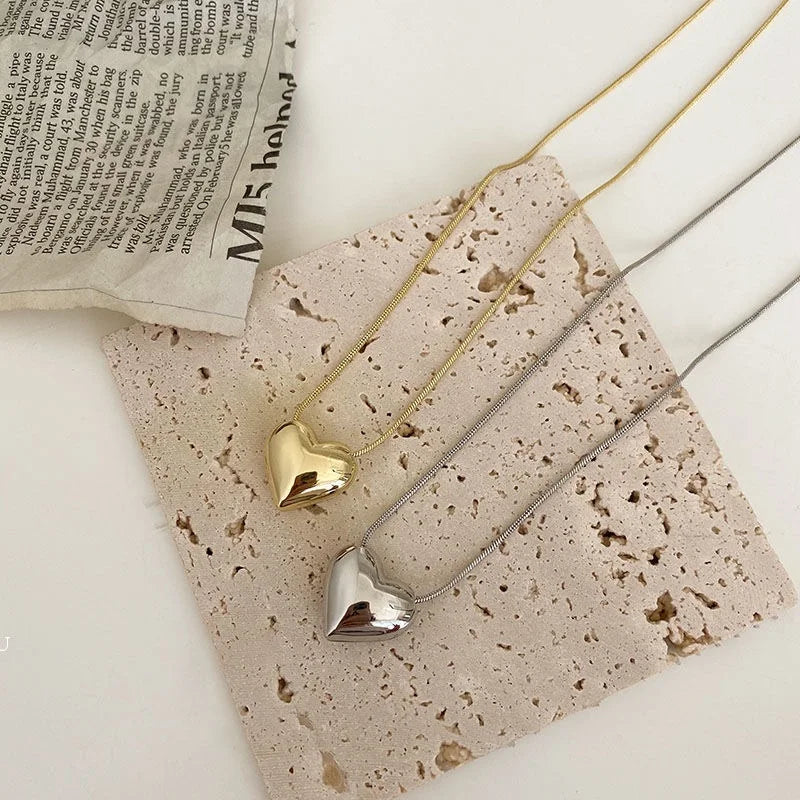 Love Heart Pendant Necklace For Women Men Personality Simple Design Thin Chain Choker Necklaces Jewelry-Dollar Bargains Online Shopping Australia