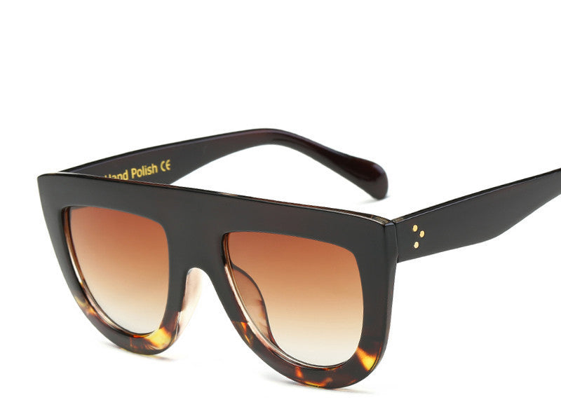 Online discount shop Australia - Fashion Sunglasses Women Flat Top Style Brand Design Vintage Sun glasses Female Rivet Shades Big Frame Shades 2249