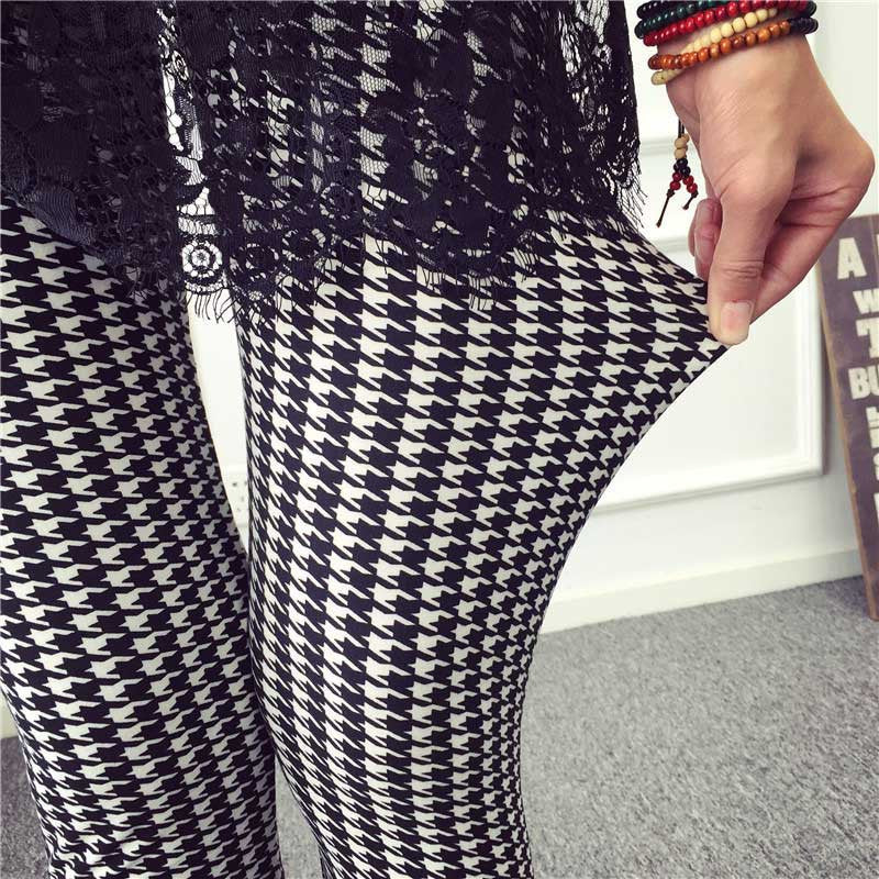 Fashion Casual Cotton BRUSHED Black Milk Leggings Pants Female Elastic Plaid Graffiti Leggings Trousers Women