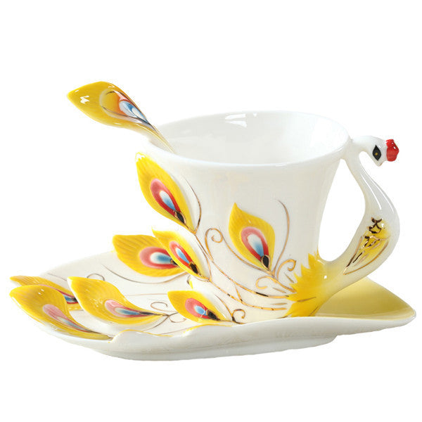Peacock Coffee Cup Ceramic Creative Mug Bone 3D Color Enamel Porcelain Saucer Spoon Coffee Tea Sets for friend Gift