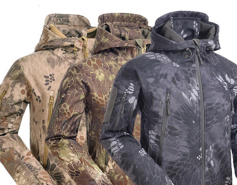 Tactical Snake Camouflage Army Jacket Men Military Shark V4.5 Waterproof Soft Shell Outdoors Jackets Fleece Hooded Camo Clothes