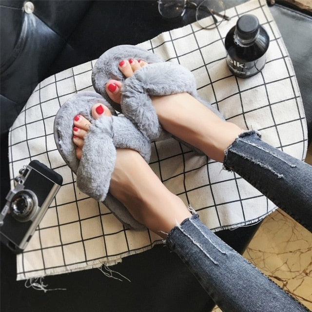 COOTELILI Winter Fashion Women Home Slippers Faux Fur Warm Shoes Woman Slip on Flats Female Fur Flip Flops Pink Plus Size 44 45