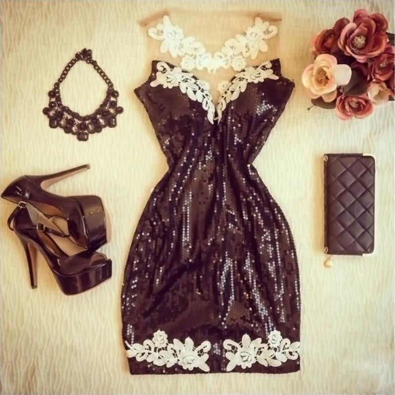 Women Chiffon Dress Sleeveless Bust Hollow O-Neck Dresses Slim Casual Elegant Dress with Lace