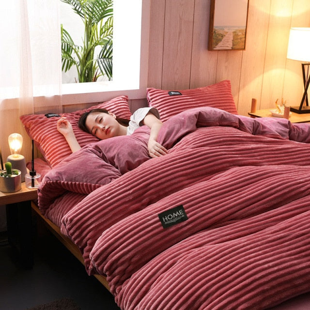 Solid Color Velvet Duvet Cover for Household Winter Warmth Thick Bedding Set Double Quilt Cover