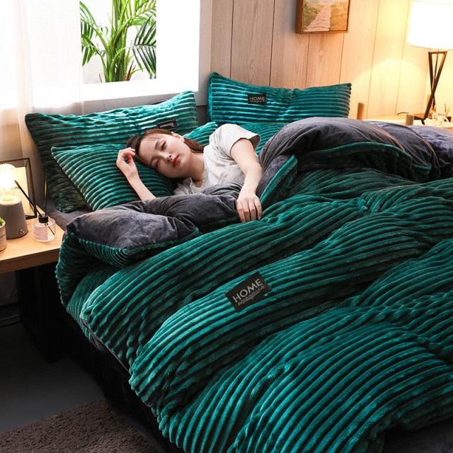 Solid Color Velvet Duvet Cover for Household Winter Warmth Thick Bedding Set Double Quilt Cover
