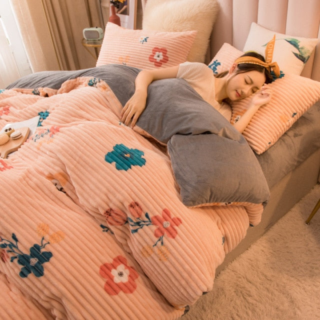 Solid Color Velvet Duvet Cover for Household Winter Warmth Thick Bedding Set Double Quilt Cover