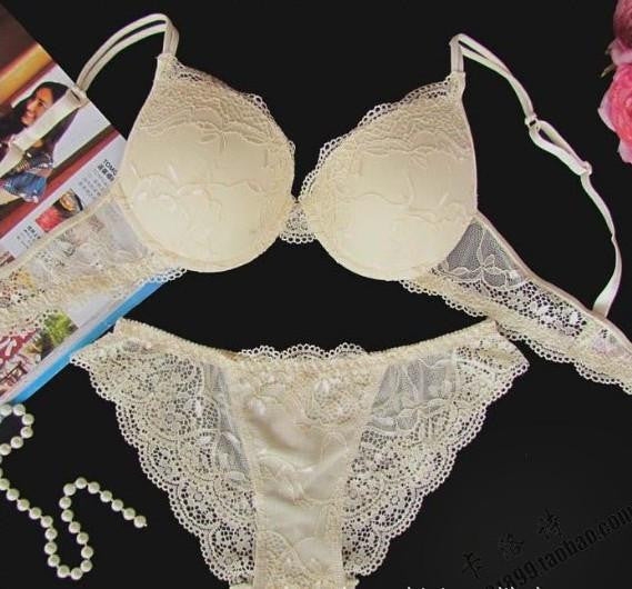 Top quailty the women's deep V sexy half-transparent lace bra brassiere set of underwear set