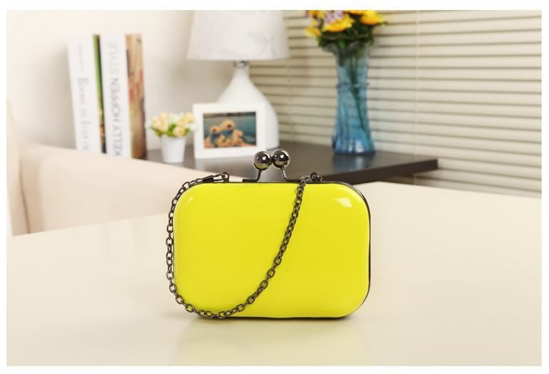 Vintage Skull purse Black Knuckle Ring Handbag Women Skull Clutch Evening Bag With shoulder Chain bolsas femininas-Dollar Bargains Online Shopping Australia