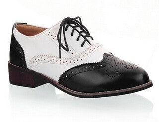 Fashion Vintage Leather Black And White Cutout Carved Lace Up Low Heel Oxford Brogue Flat Shoes For Women Plus Size Casual Shoe-Dollar Bargains Online Shopping Australia